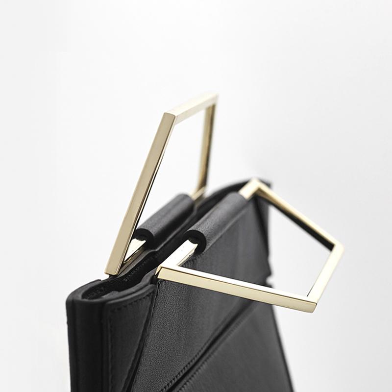 YEE SI - Facet Classic - Designer Foldable Handle Bag - Black