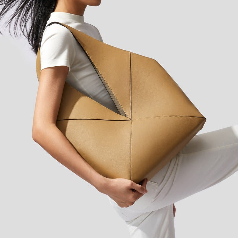 Designer Foldable V-Bag - Nude