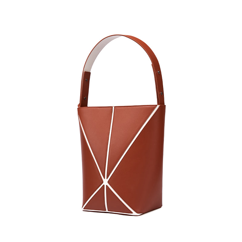 Bucket Medium Shoulder Bag - Umber/White