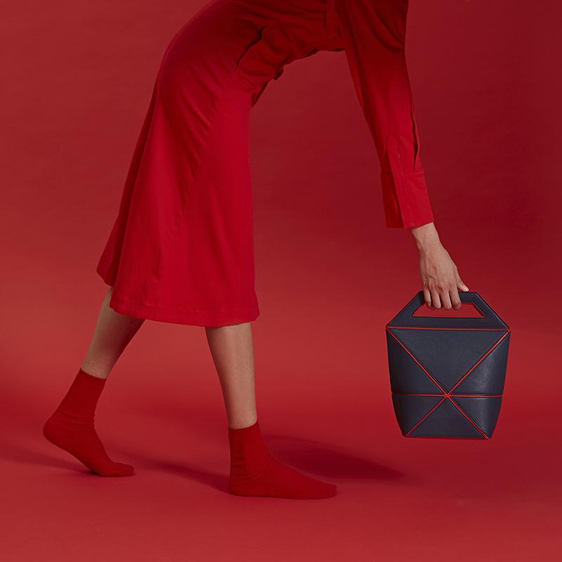 YEE SI Facet Medium Tote Bag - Blue / Red 5